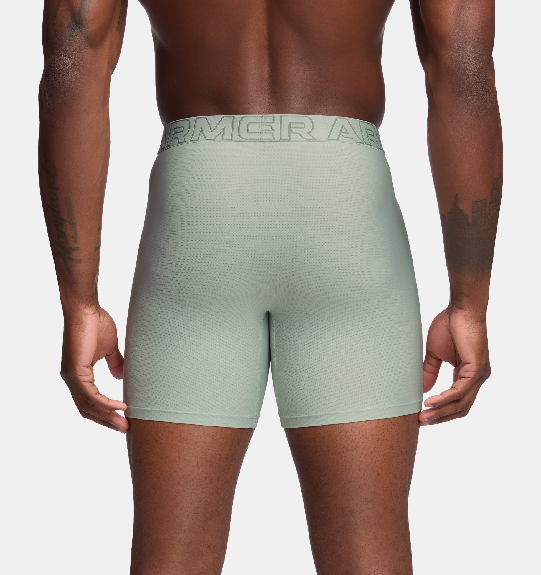 UA Performance Tech™ Mesh Men's 6 UA Performance Tech™ Mesh Men's 6